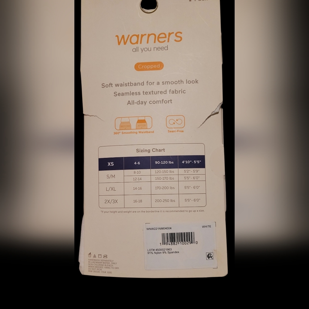 Warner's White Seamless Cropped Leggings Size Small NWOT - Picture 2 of 2